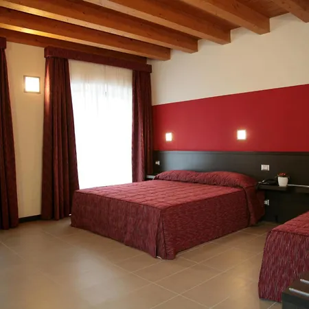 Hotel Corte Della Rocca Bassa Nogarole Rocca