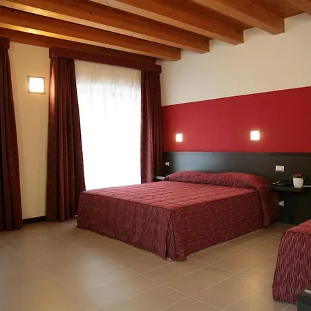 Hotel Corte Della Rocca Bassa Nogarole Rocca