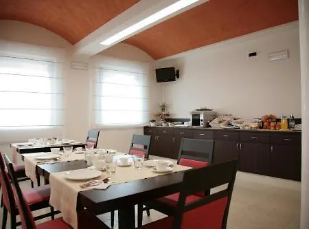 Corte Della Rocca Bassa 3*