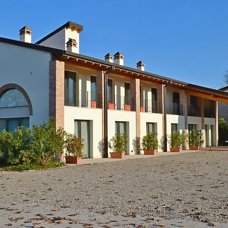 Corte Della Rocca Bassa 3*