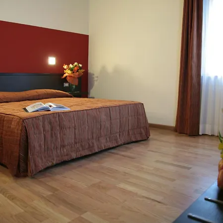 Corte Della Rocca Bassa Hotel Nogarole Rocca