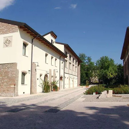 Corte Della Rocca Bassa Hotel 3*