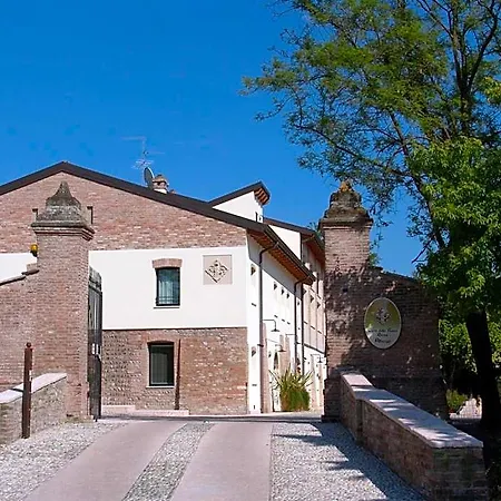 Hotel Corte Della Rocca Bassa