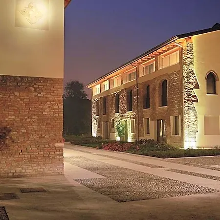 Corte Della Rocca Bassa 3*