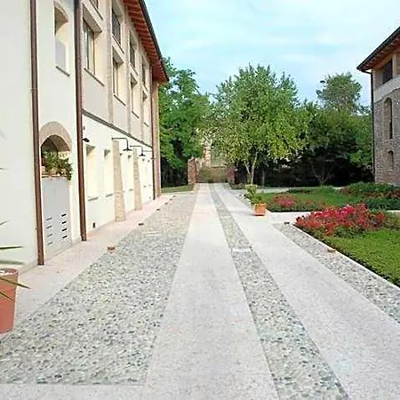 Corte Della Rocca Bassa 3*