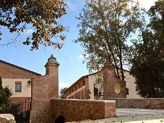 Corte Della Rocca Bassa Otel 3*