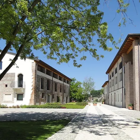 科尔特德拉罗卡巴萨酒店 诺加罗莱罗卡